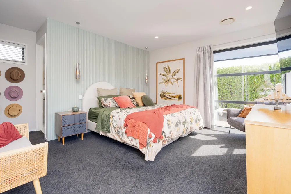 Photos of 41 Waterstock Way