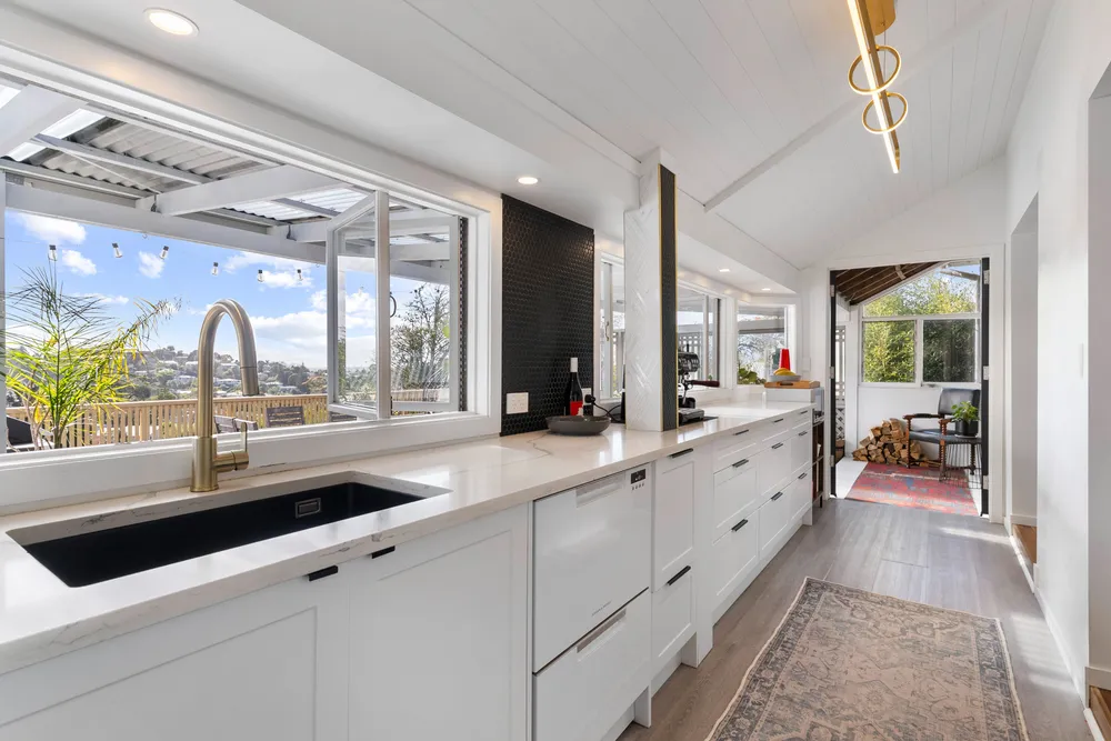 Photos of 189 Godley Road