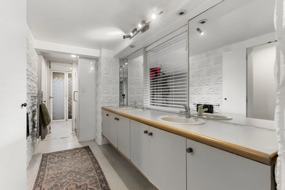 Photos of 189 Godley Road