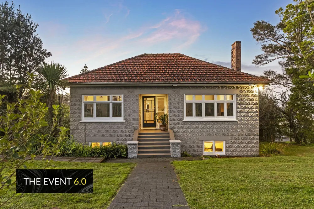 Photos of 189 Godley Road