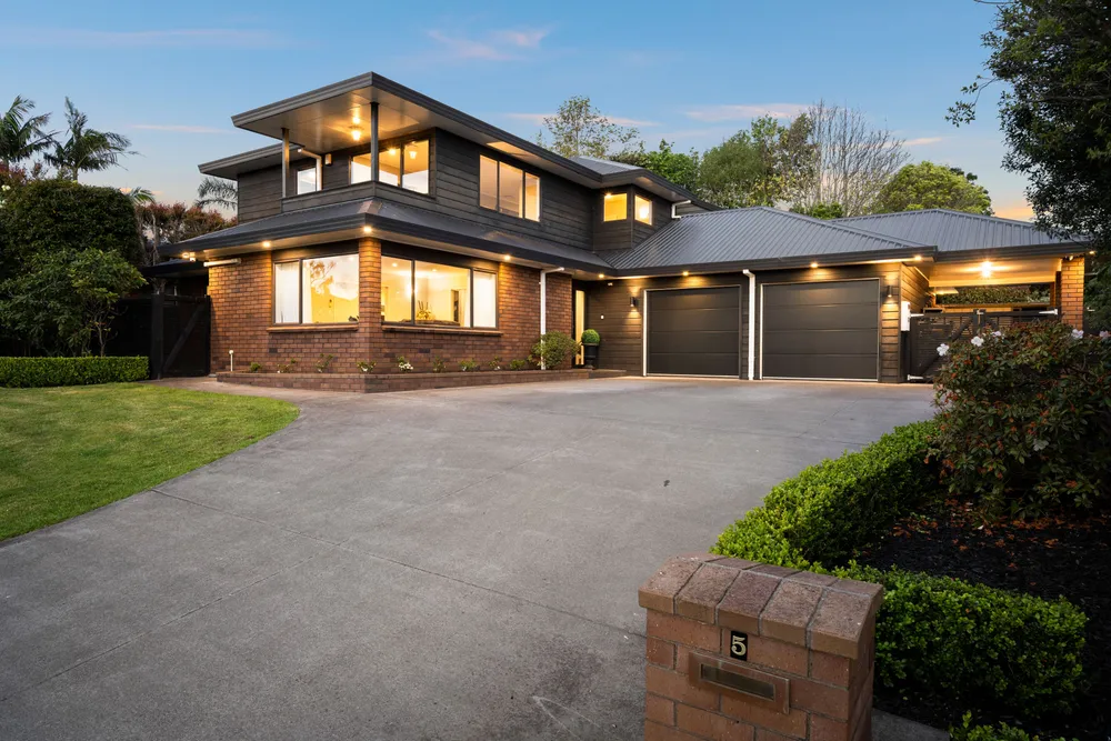 Photos of 5 Chippewa Place
