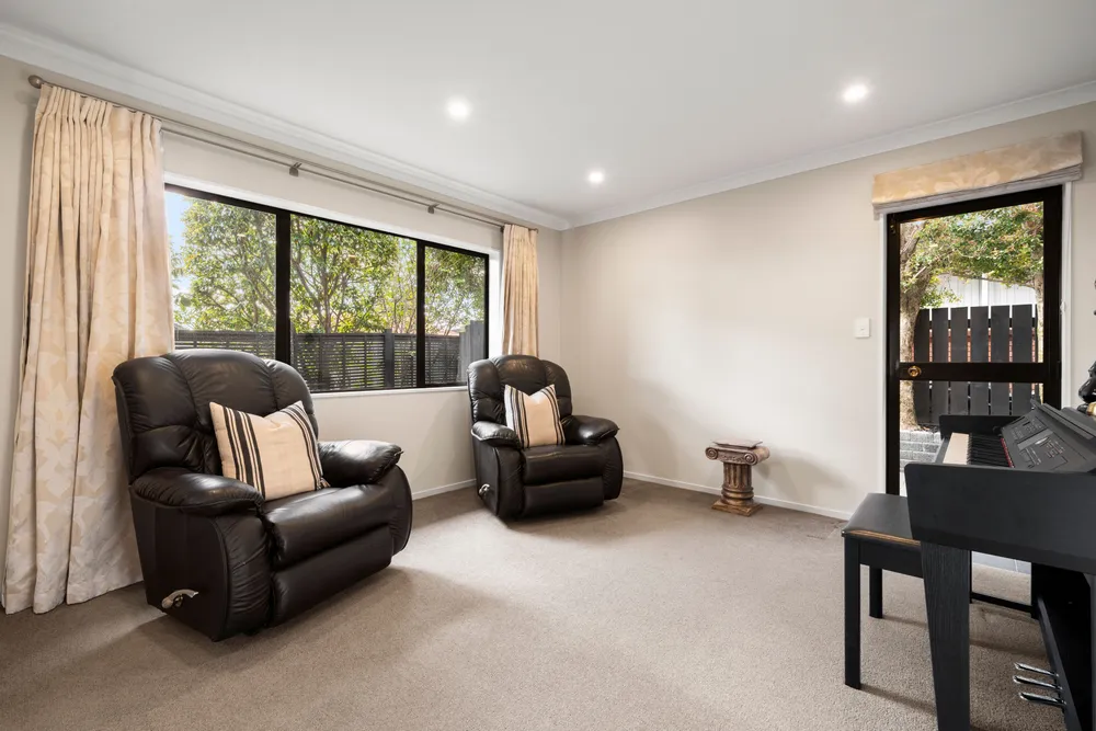 Photos of 5 Chippewa Place