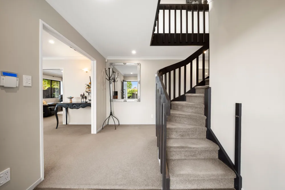 Photos of 5 Chippewa Place