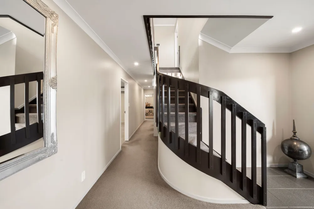 Photos of 5 Chippewa Place
