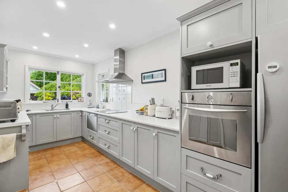 Photos of 6 St Ronans Road
