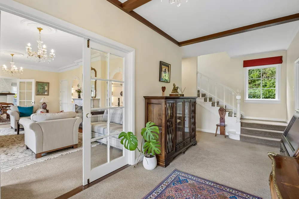 Photos of 6 St Ronans Road