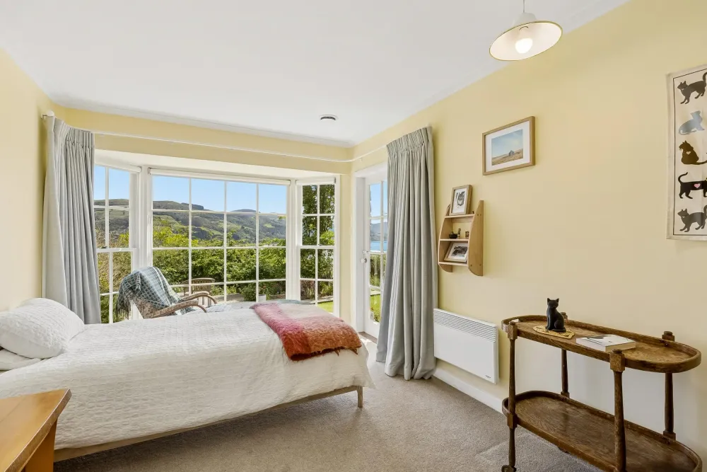 Photos of 6 St Ronans Road