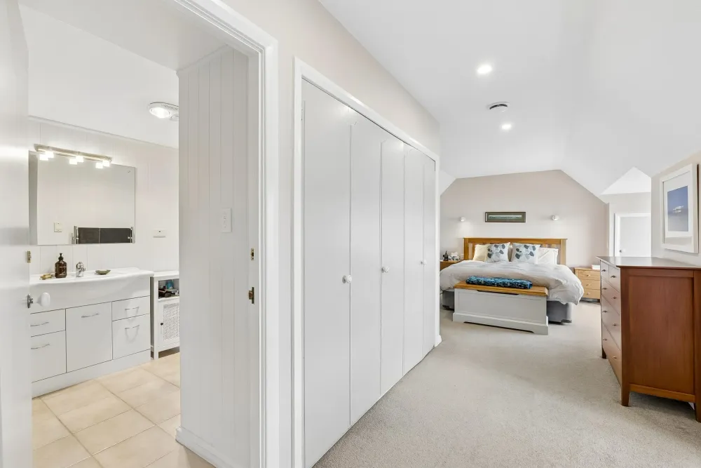 Photos of 6 St Ronans Road