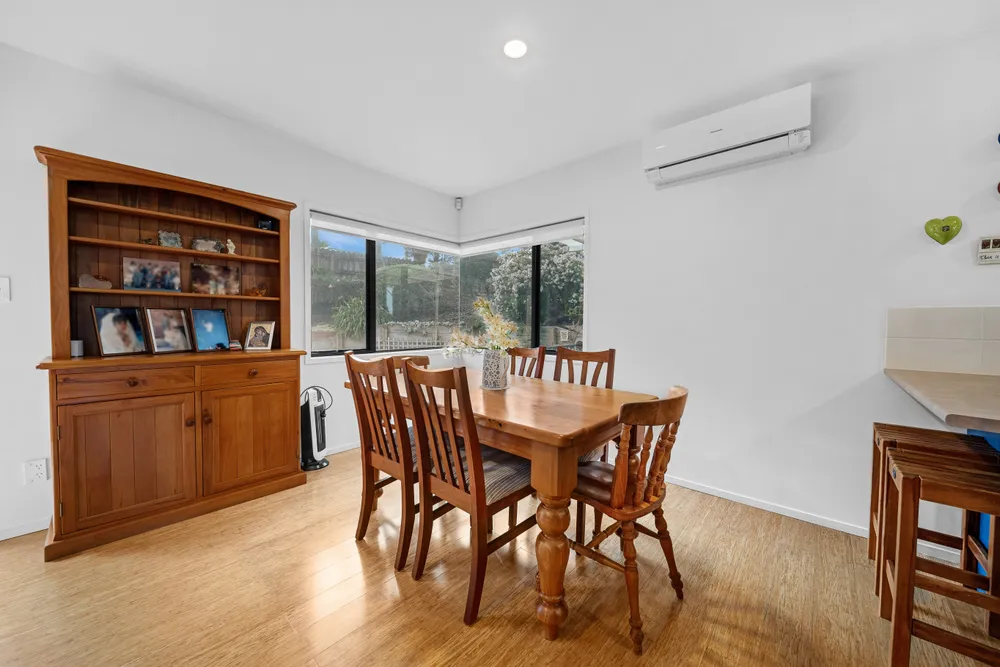 Photos of 1/19 Howe Street