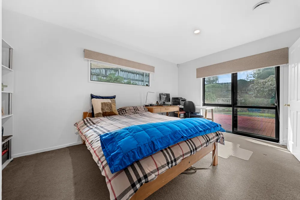 Photos of 1/19 Howe Street