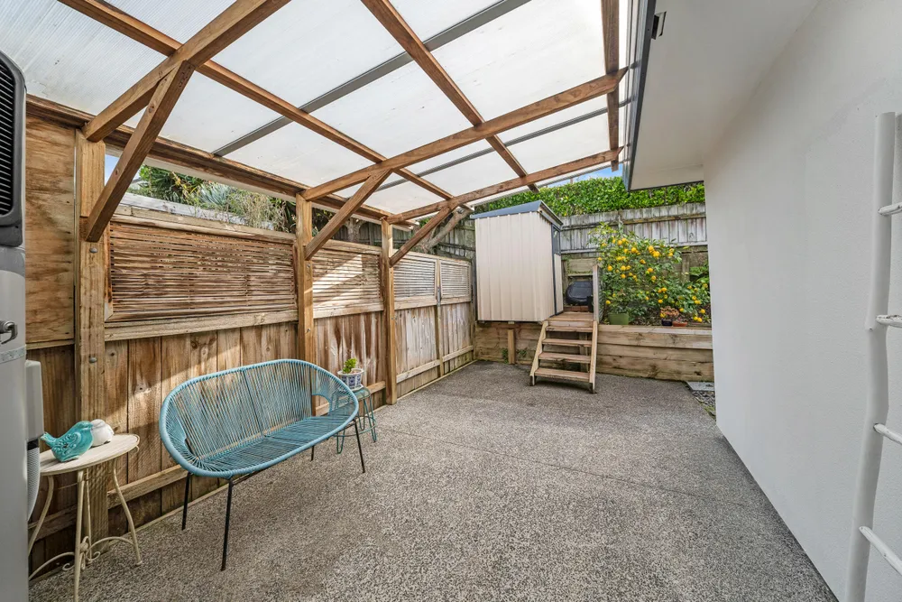 Photos of 1/19 Howe Street