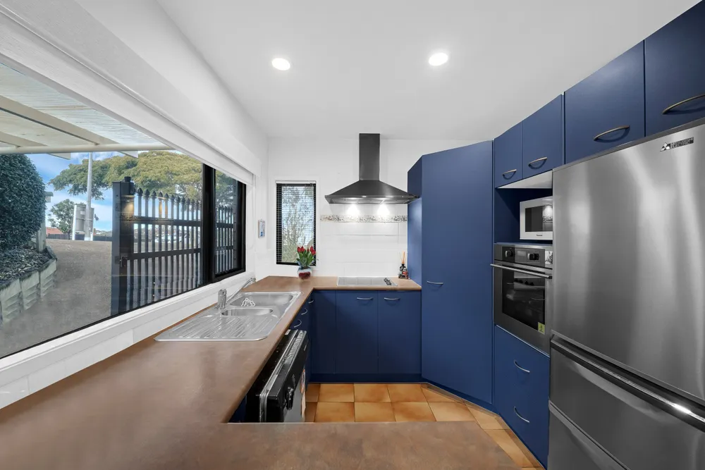 Photos of 1/19 Howe Street
