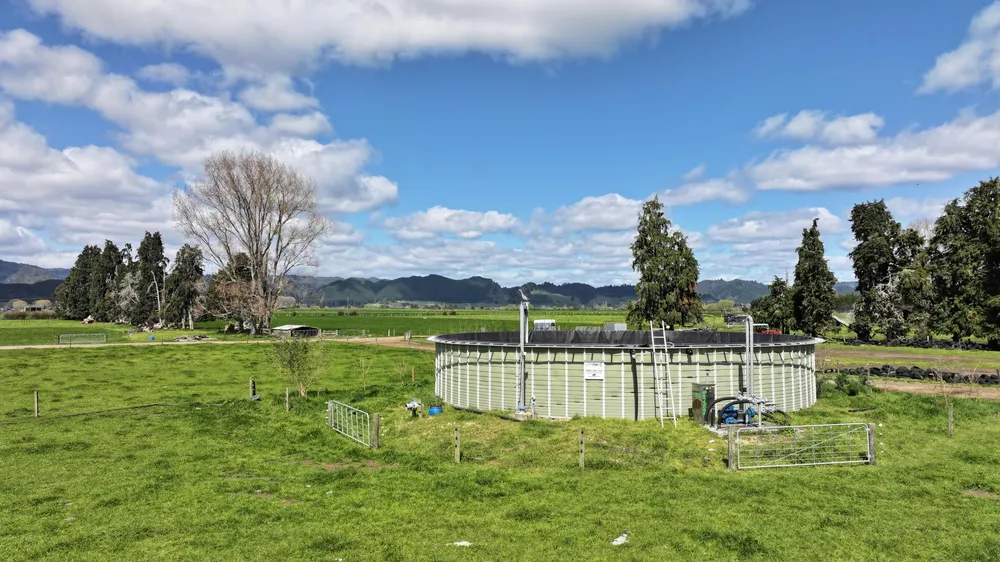 Photos of 60 Whirinaki Road