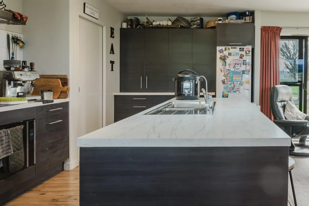 Photos of 60 Whirinaki Road