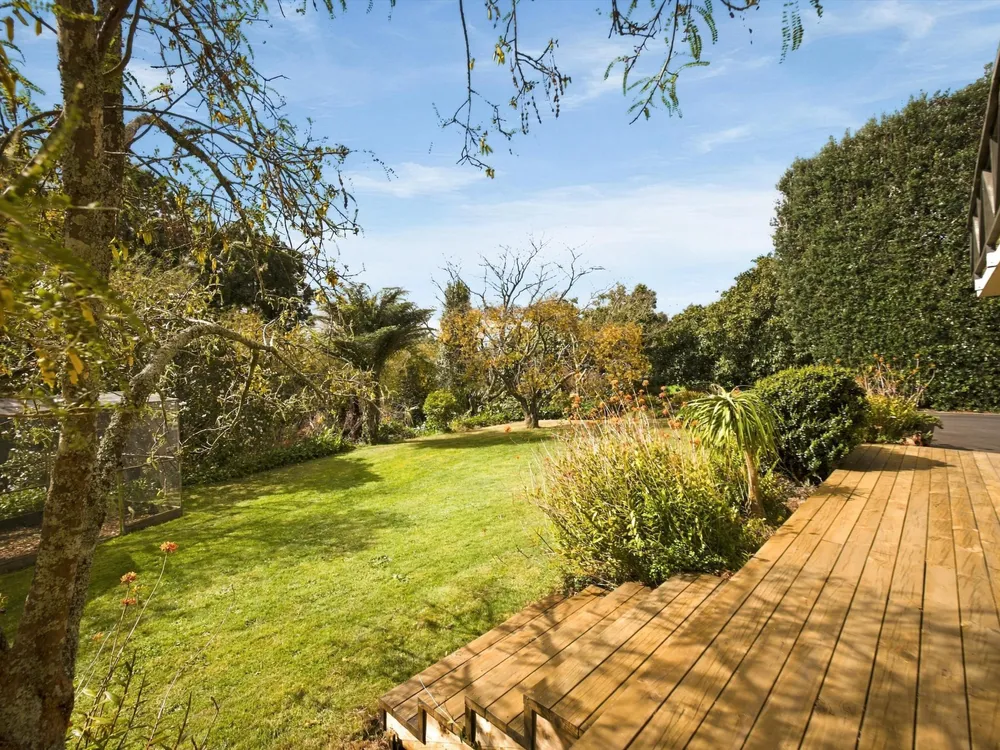 Photos of 50 Turntable Hill Road