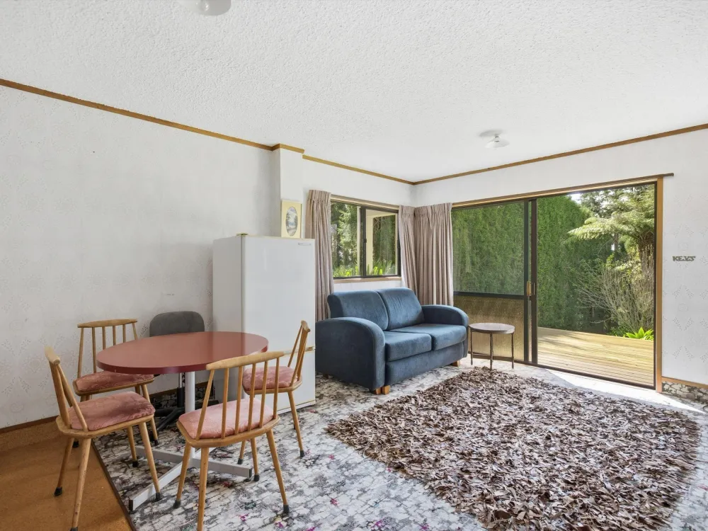 Photos of 50 Turntable Hill Road