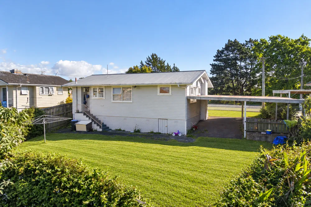 Photos of 13 Perth Street