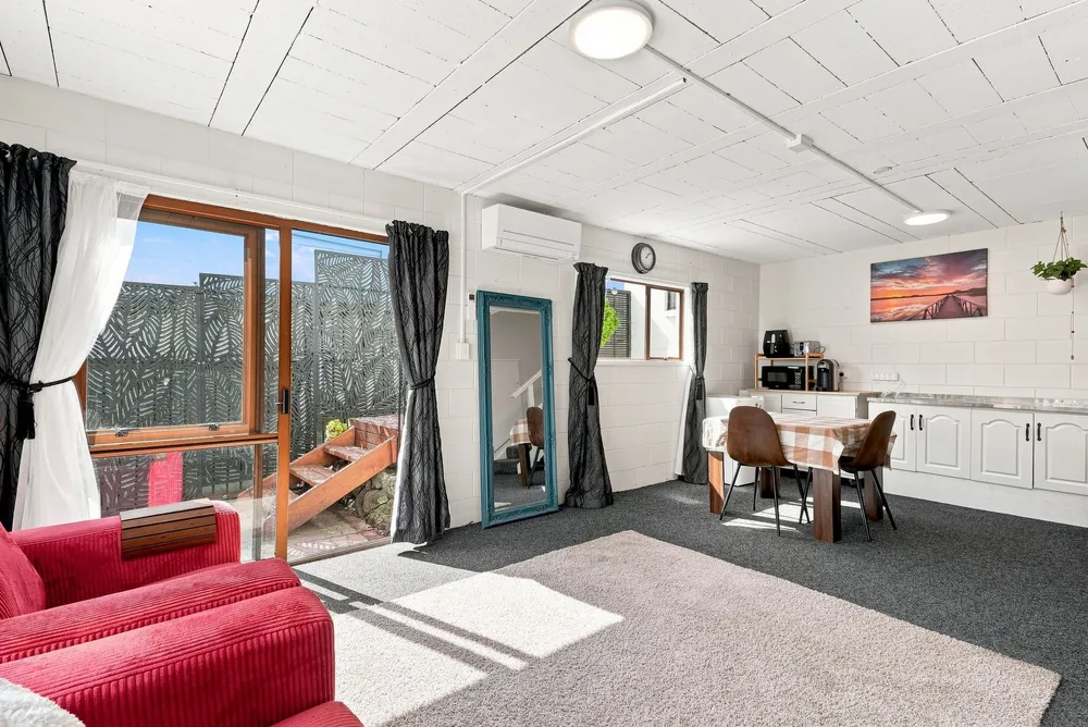 Photos of 22 Stanmore Bay Road