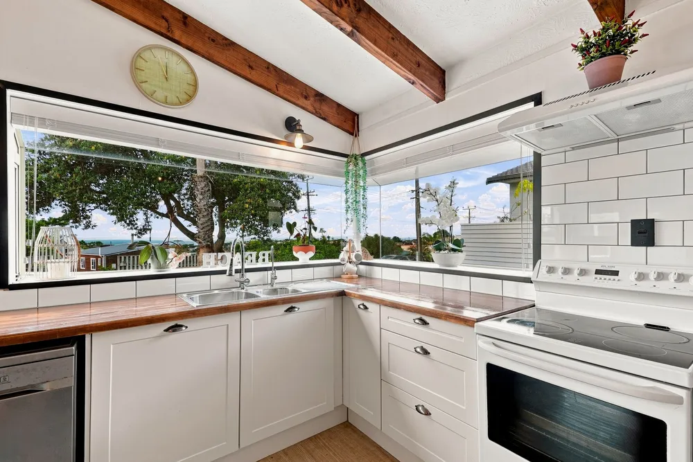 Photos of 22 Stanmore Bay Road