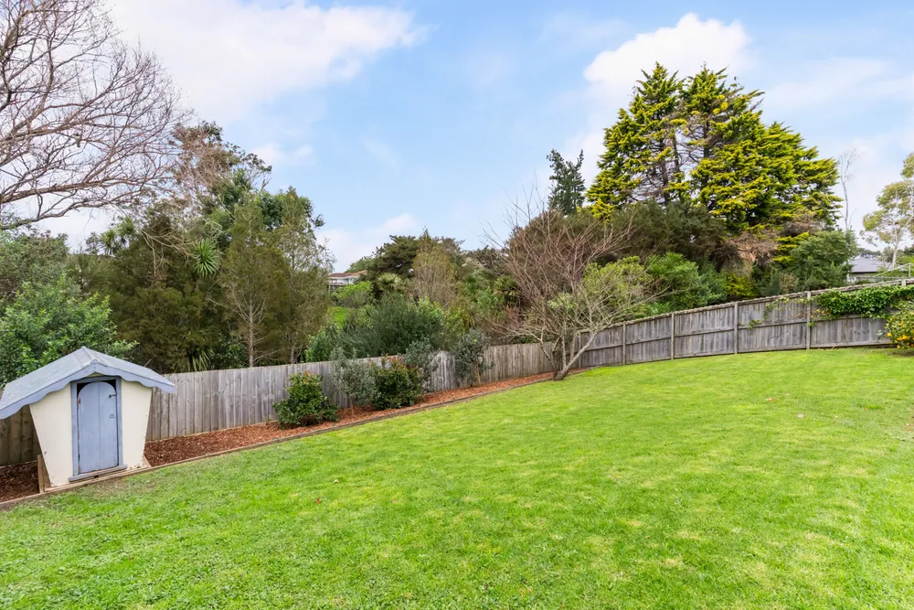 Photos of 23 Luanda Drive