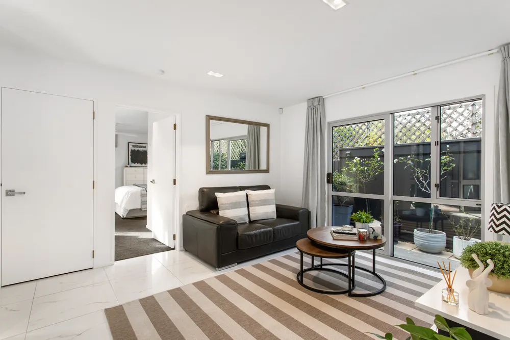 Photos of 102A Esplanade