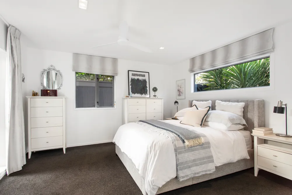 Photos of 102A Esplanade