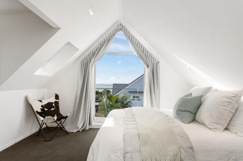 Photos of 102A Esplanade