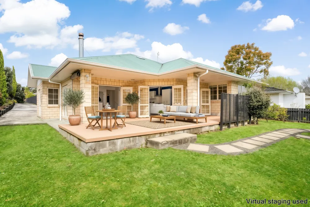 Photos of 22A McLeod Road