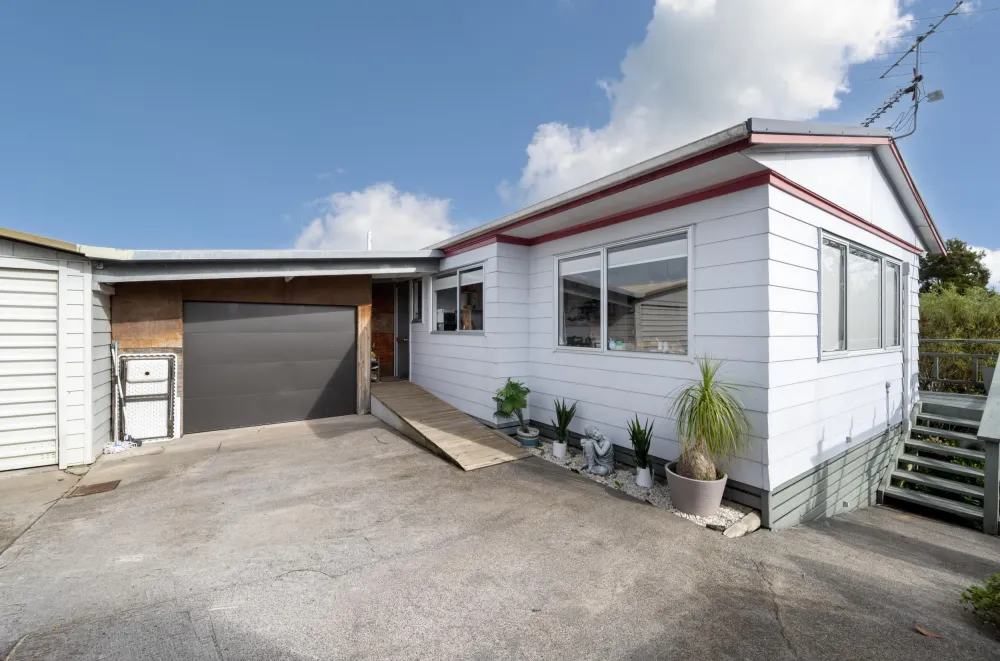 Photos of 13 O'Halloran Road