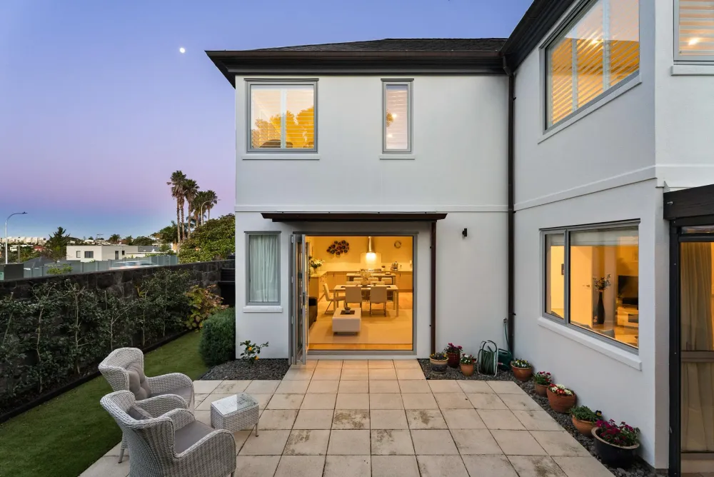 Photos of 97 Coates Avenue