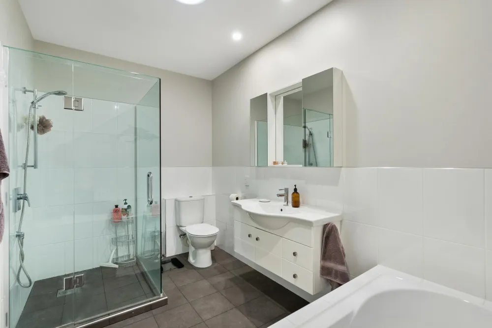Photos of 97 Coates Avenue
