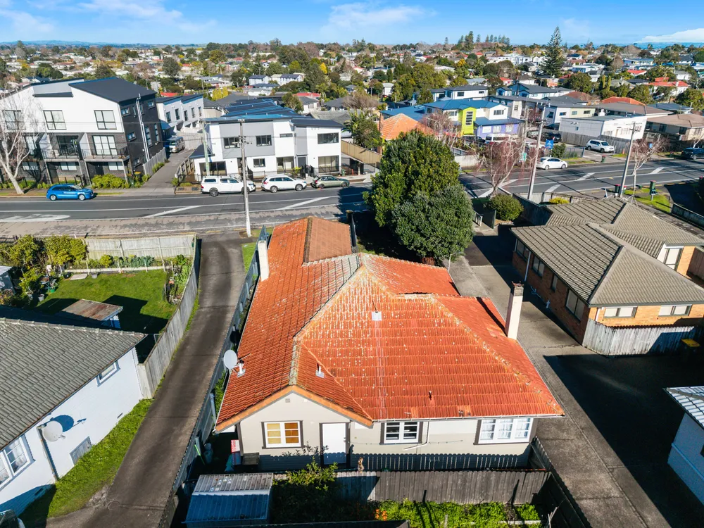 Photos of 1/13 Russell Road