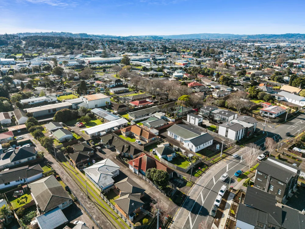 Photos of 1/13 Russell Road
