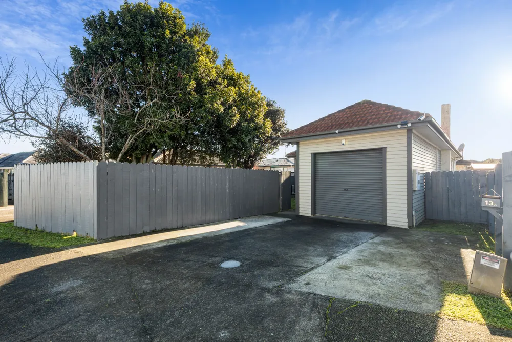 Photos of 1/13 Russell Road