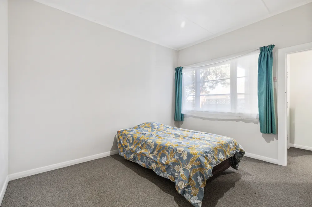 Photos of 1/13 Russell Road