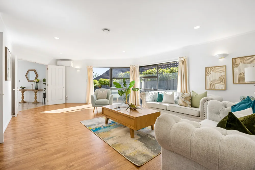 Photos of 134 New Windsor Road