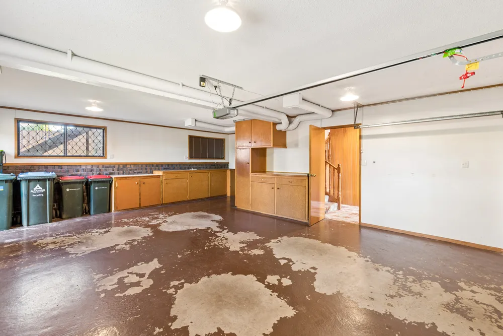 Photos of 179 Norman Lesser Drive