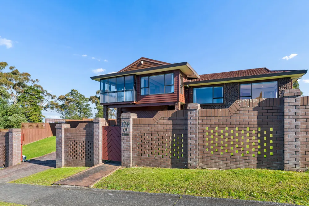 Photos of 179 Norman Lesser Drive