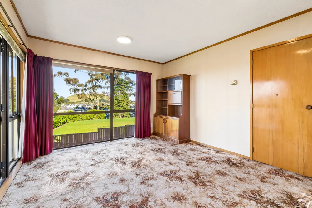 Photos of 179 Norman Lesser Drive