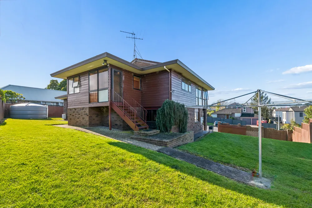 Photos of 179 Norman Lesser Drive