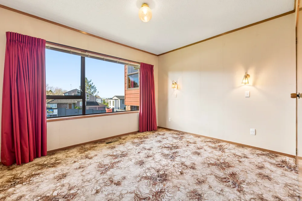 Photos of 179 Norman Lesser Drive