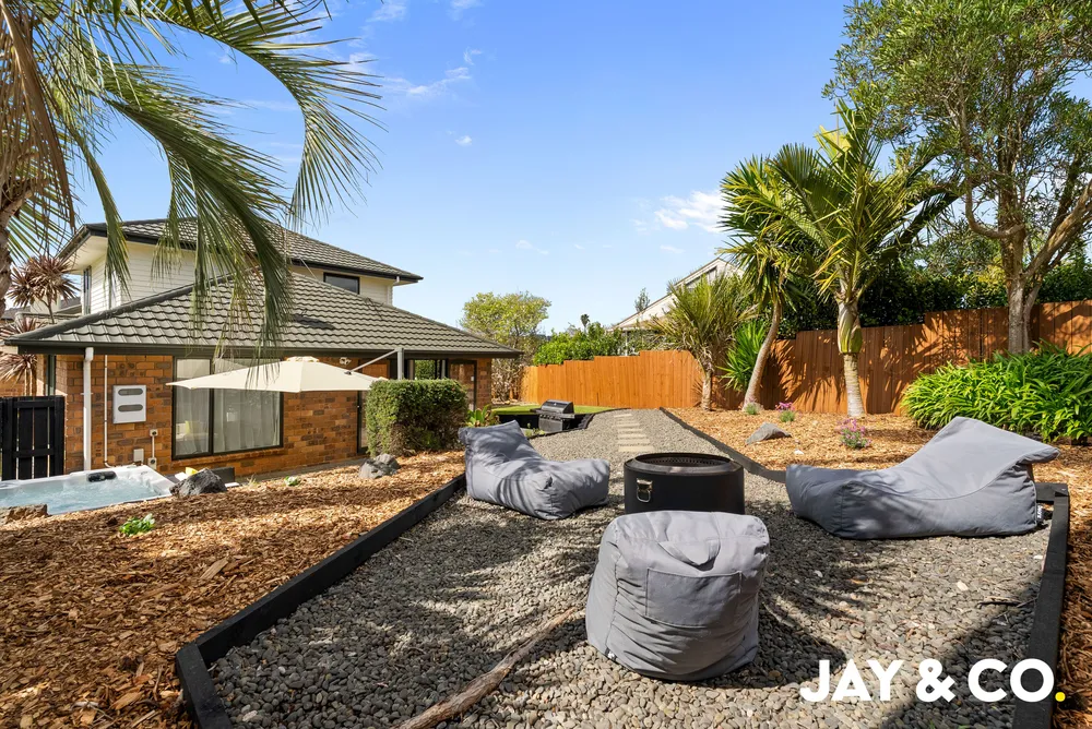 Photos of 2 Parkhaven Drive