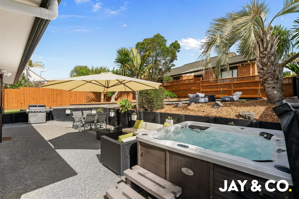 Photos of 2 Parkhaven Drive