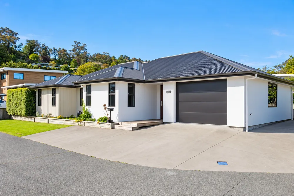 Photo of 206 Russell Street, Whataupoko