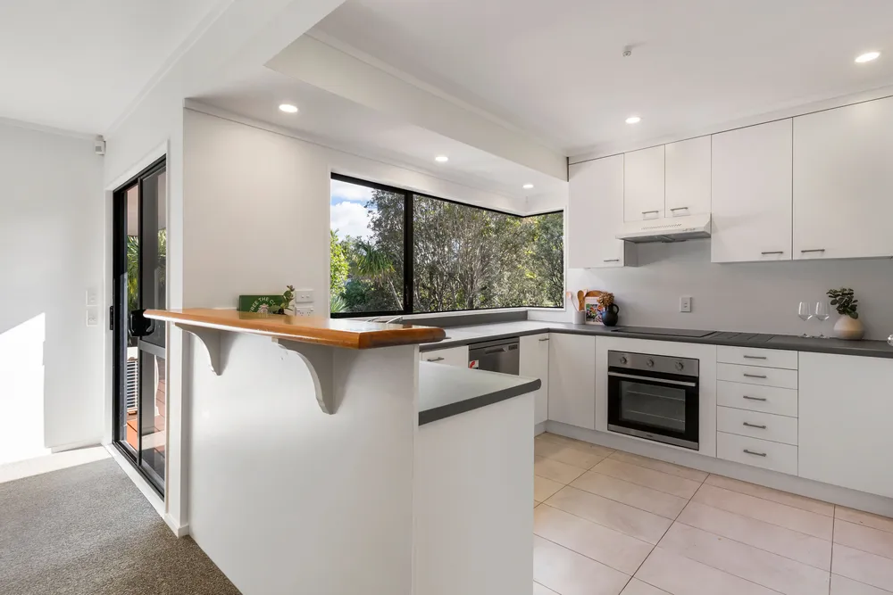 Photos of 24 Chedworth Drive