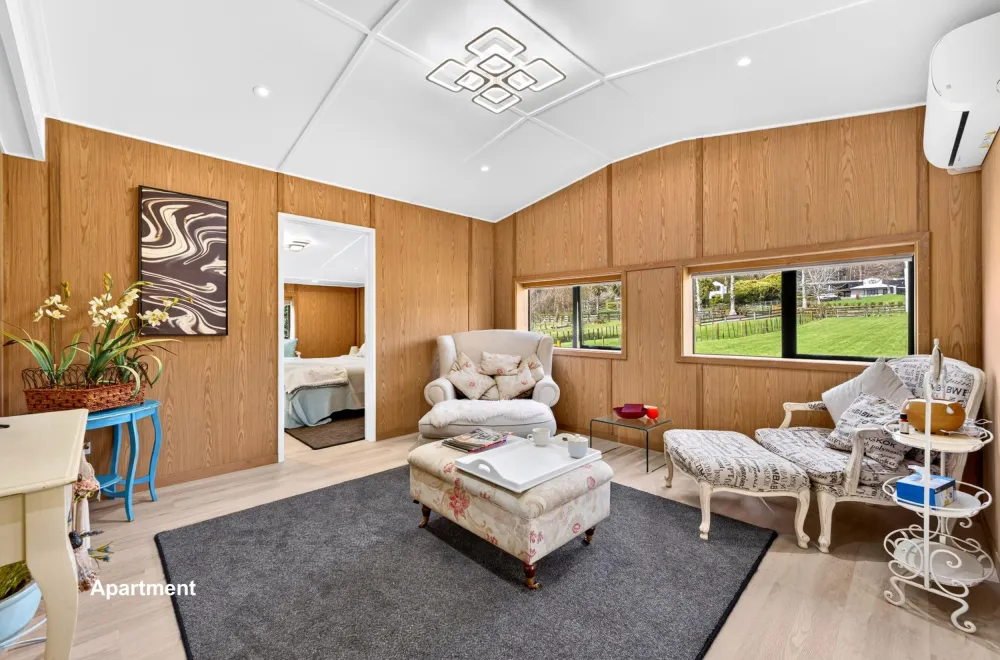 Photos of 47 Hardens Lane