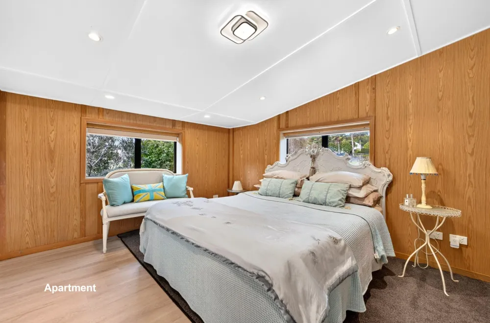 Photos of 47 Hardens Lane