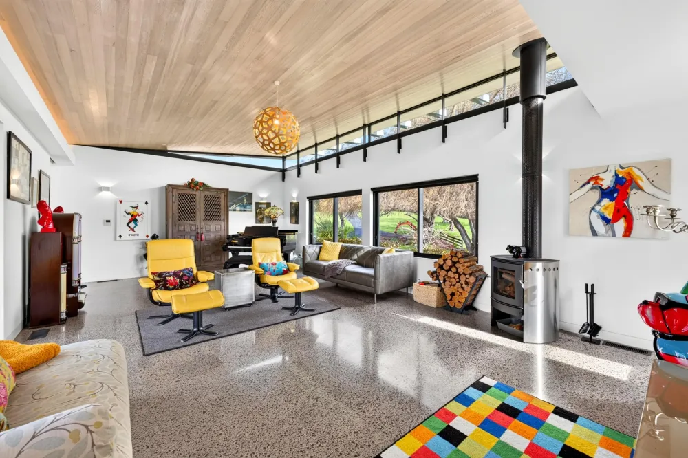Photos of 47 Hardens Lane