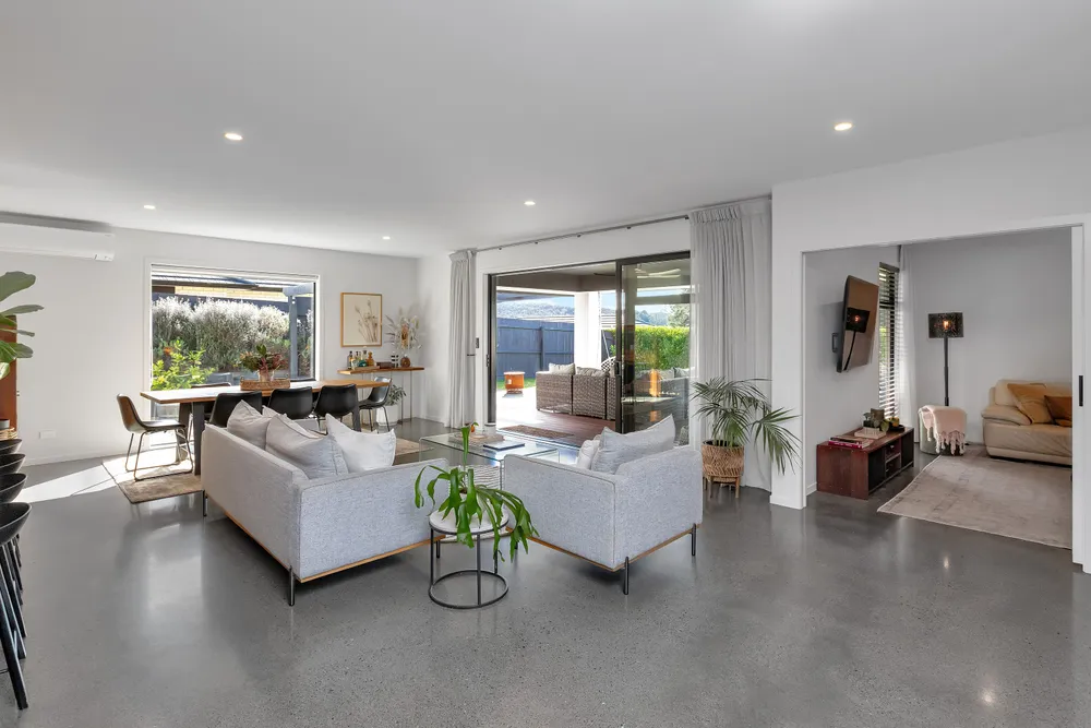 Photos of 10 Sumner Place