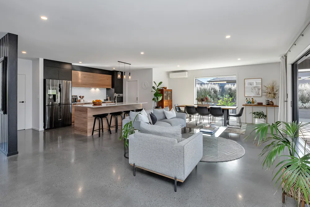 Photos of 10 Sumner Place